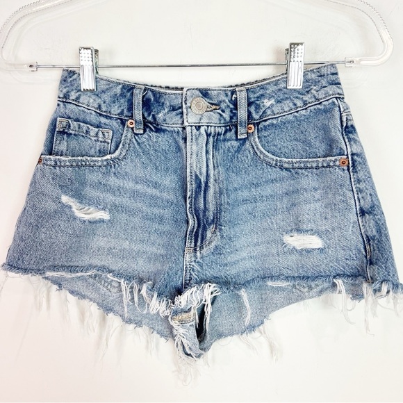 GARAGE DENIM MINI CHEEKY FESTIVAL DISTRESSED JEAN SHORTS SZ 0/24 - Picture 4 of 9